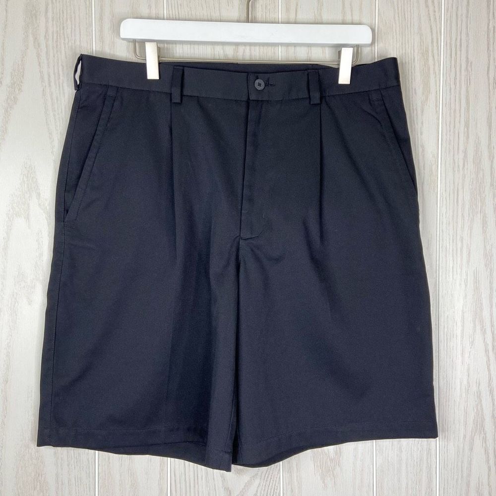 Nike Men’s Black Fit Dry Swoosh Pleated Chino Golf Short Size 35